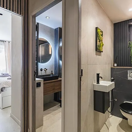Apartment Sublime Haussmannien *